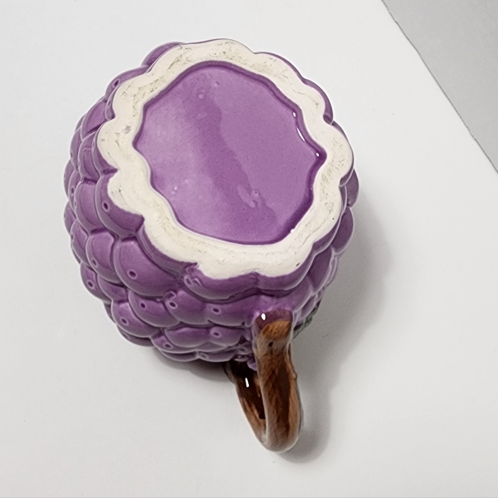 Grape pitcher - Picture 6 of 15